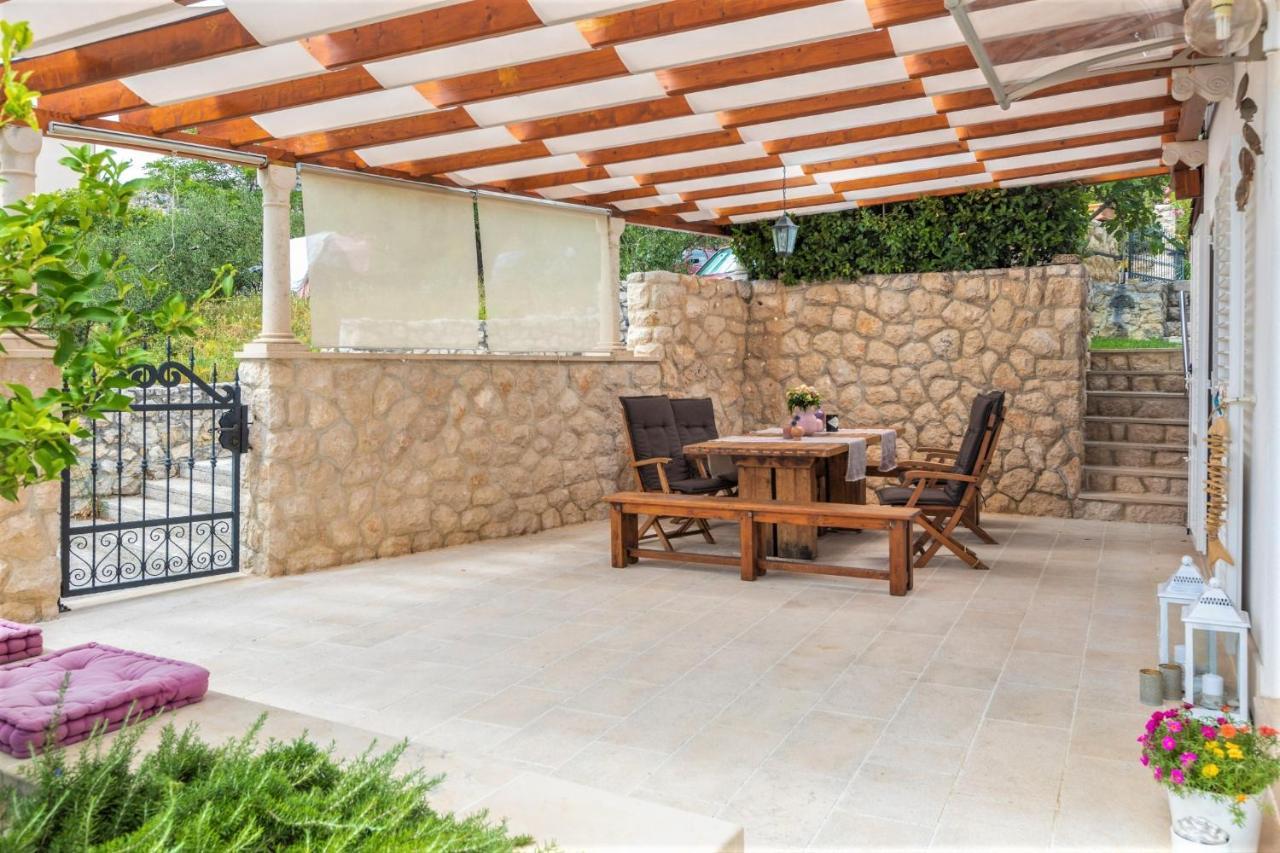 Villa OLD OLIVE, 3lovelyvillas Podgora Esterno foto