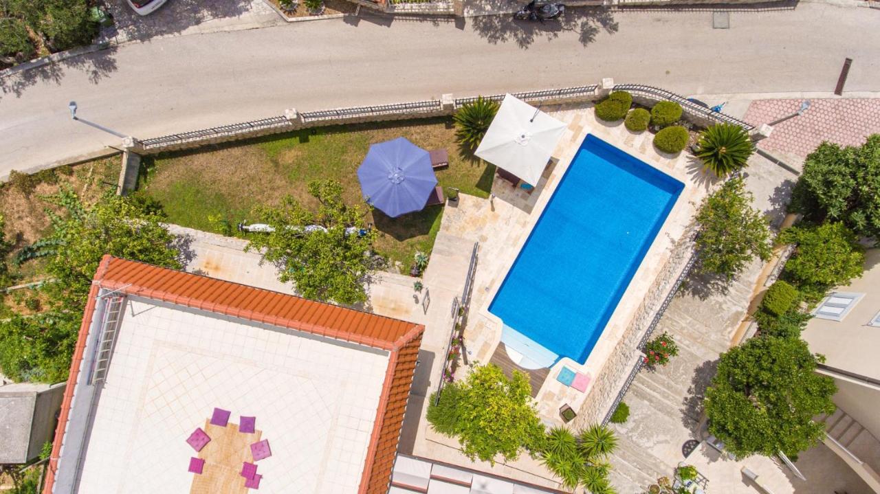 Villa OLD OLIVE, 3lovelyvillas Podgora Esterno foto