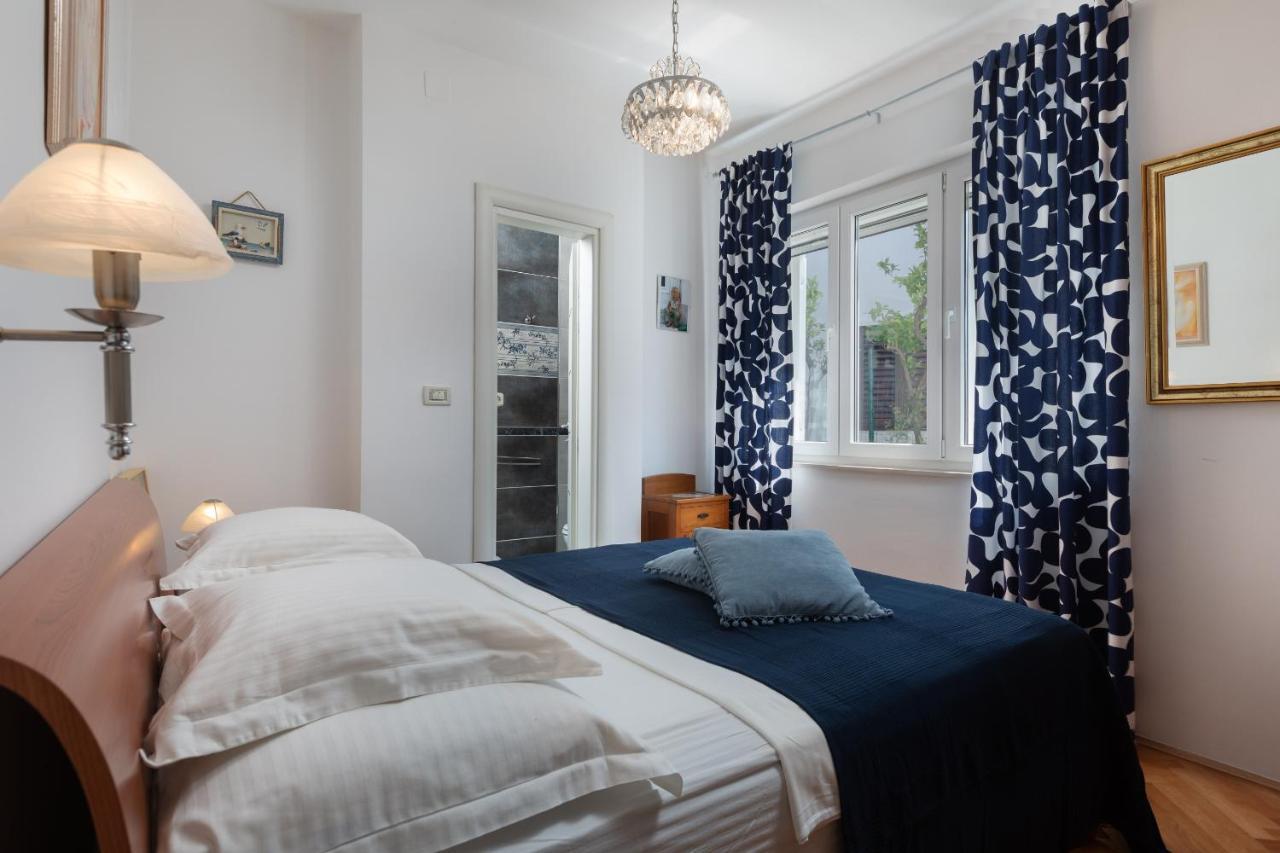 Villa OLD OLIVE, 3lovelyvillas Podgora Esterno foto